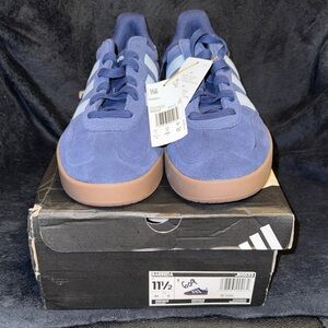 Adidas Barreda men’s sneakers